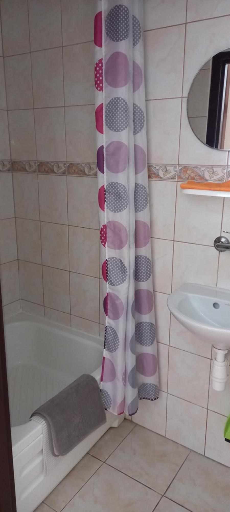 ニエホジェAnna 1アパートメント 部屋 写真